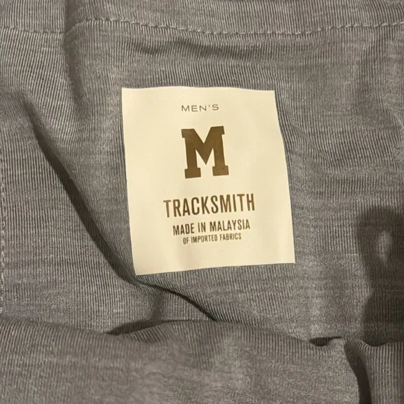 Tracksmith Tokyo Marathon Men’s medium - Picture 2 of 3